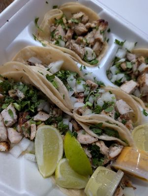 Dona Mary - Antojitos Mexicanos by null
