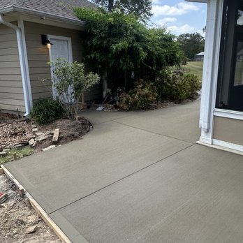 Hayden Dial Construction - New wraparound between the house and garage - Roofing Near Me