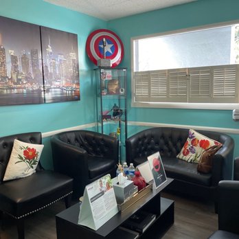 Genesis Dental Esthetics - Nice and clean waiting room - Cosmetic Dentists Near Me - Pasadena, California Genesis Dental Esthetics - Nice and clean waiting room - Cosmetic Dentists Near Me - Pasadena, California