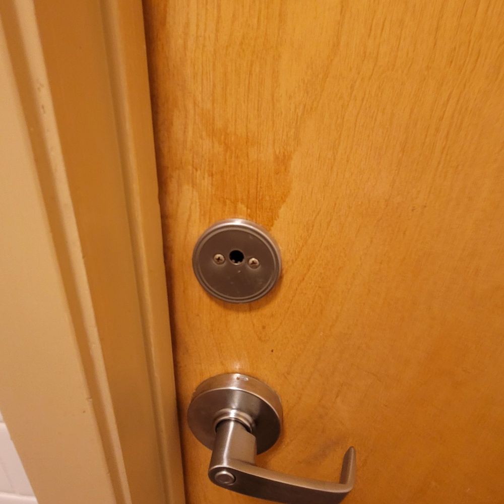 Smoothie King - No proper lock on the bathroom door - Juice Bars & Smoothies Near Me - Killeen, Texas Smoothie King - No proper lock on the bathroom door - Juice Bars & Smoothies Near Me - Killeen, Texas