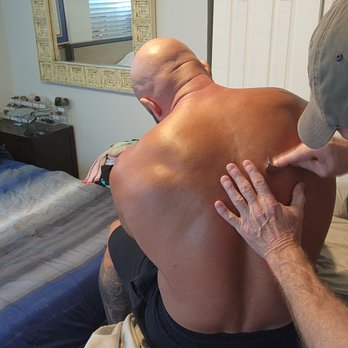 Chuck Henson Wellness - IFBB Pro Bodybuilders trust me with their care - Massage Therapy Near Me - Inverness , Florida Chuck Henson Wellness - IFBB Pro Bodybuilders trust me with their care - Massage Therapy Near Me - Inverness , Florida