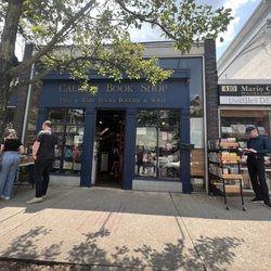 Caliban Book Shop - Outside