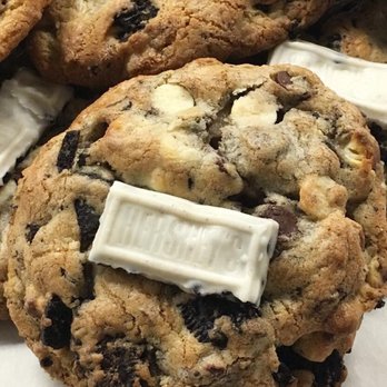 Smallcakes and Creamery - Cupcakes Near Me - Collierville, Tennessee Smallcakes and Creamery - Cupcakes Near Me - Collierville, Tennessee
