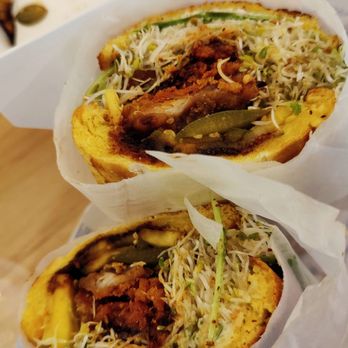 Pikunico - Golden Chicken Sandwich - Japanese Near Me - Los Angeles, California Pikunico - Golden Chicken Sandwich - Japanese Near Me - Los Angeles, California