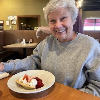 Shoney's - Strawberry pie - Breakfast & Brunch Near Me - Branson, Missouri