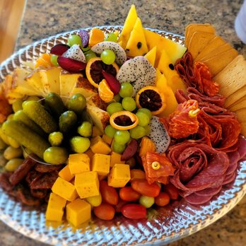 Charcuteries By Sa'Ran - Party rounds - Caterers Near Me Charcuteries By Sa'Ran - Party rounds - Caterers Near Me