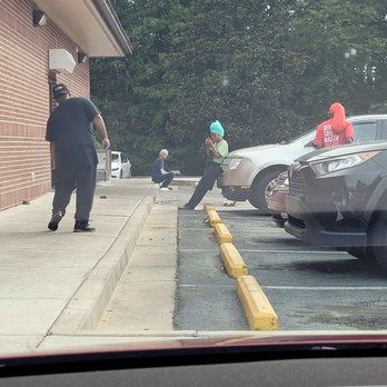 Outback Steakhouse - Employees smoking outside while I wait for my food that was never delivered to my car. - Steakhouses Near Me - Stockbridge, Georgia Outback Steakhouse - Employees smoking outside while I wait for my food that was never delivered to my car. - Steakhouses Near Me - Stockbridge, Georgia