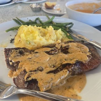 C Level - New American Near Me - San Diego, California