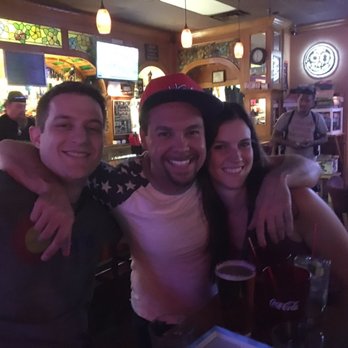 Paradise Lounge - All smiles with our new friends - Lounges Near Me - Phoenix, Arizona