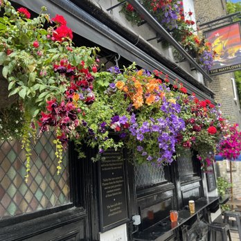 The Mayflower - Craig Hockenberry - Pubs Near Me - London, XGL The Mayflower - Craig Hockenberry - Pubs Near Me - London, XGL