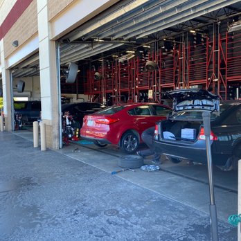Discount Tire - The garage of cars. - Tires Near Me - Alcoa, Tennessee