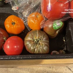 Market Street - Rotten tomato