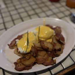 Eggs Benedict