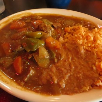 MasFajitas Mexican Restaurant - carne guisada....senior lunch portion - Mexican Near Me - Round Rock, Texas