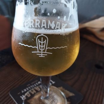 Terramar Brewing & Distilling - Pizza Near Me - Edison, Washington