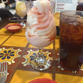 Sombreros Mexican Restaurant - Soft serve margarita - Mexican Near Me - Walker, Louisiana Sombreros Mexican Restaurant - Soft serve margarita - Mexican Near Me - Walker, Louisiana