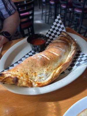 Belltown Pizza by null