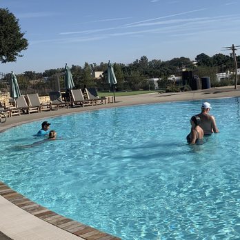 Sun Outdoors Paso Robles - Beautiful main pool - RV Parks Near Me - Paso Robles, California