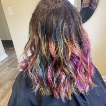 Salon Platinum - Fashion shades using Aveda Vibrants. - Reiki Near Me - New Cumberland, Pennsylvania