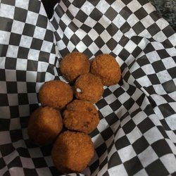 Pit 611 Sports Bar & Grill - Chicken Cordon bleu bites