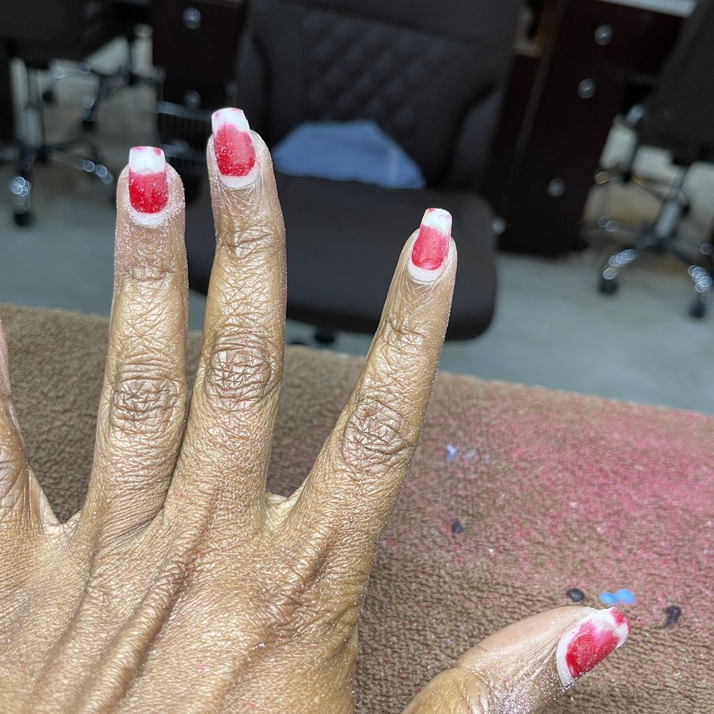 Polishing my nails like this!!!! WTH!!! Refuse to remove the polish. Tina said she removed enough! girl bye!! Polishing my nails like this!!!! WTH!!! Refuse to remove the polish. Tina said she removed enough! girl bye!!