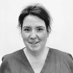 Zahnarztpraxis Dr. Johannes Ostermayer - Sabine Freitag (Zahnmedizinischen Prophylaxe-Assistentin)