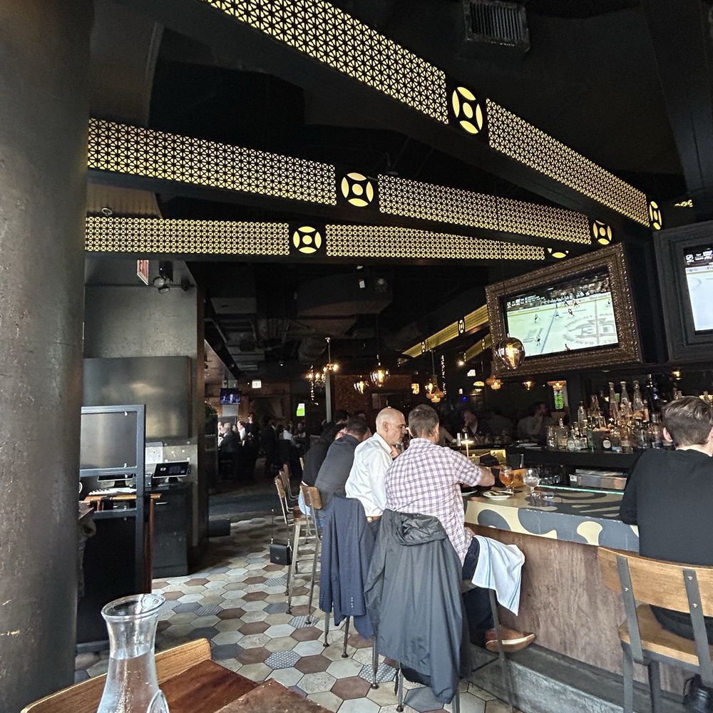 Barrio - Bar - Mexican Near Me - Chicago, Illinois