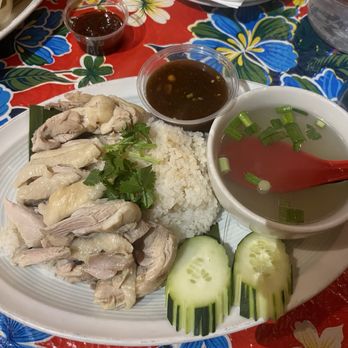 Bangrak Market - Kao Mun Gai - Bars Near Me - Seattle, Washington