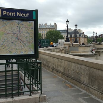 Le Pont Neuf - Landmarks & Historical Buildings Near Me Le Pont Neuf - Landmarks & Historical Buildings Near Me