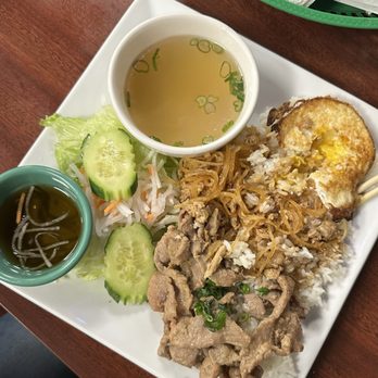 Pho U & Mi - R1. Rice Bit, Shredded Pork and Grilled Pork - Vietnamese Near Me - Huntington, West Virginia Pho U & Mi - R1. Rice Bit, Shredded Pork and Grilled Pork - Vietnamese Near Me - Huntington, West Virginia