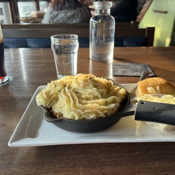 Olde Brick House - Shepherd's Pie. Yup! Just what I was needing. Hearty. - Irish Pub Near Me - Saint Cloud, Minnesota