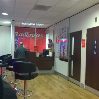 Ladbrokes - Betting Centers Near Me - Glasgow, GLG