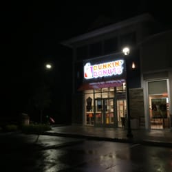 Mansfield Dunkin Donuts -- 321 School Street, Mansfield           Storefront
