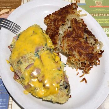 Michael's Cafe - American Near Me - Cathedral City, California