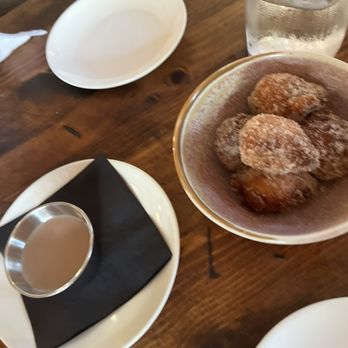 Bar Peached - Doughnuts - Cocktail Bars Near Me - Austin, Texas