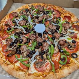Combo pizza minus ground beef and salami Combo pizza minus ground beef and salami