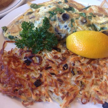 Bayside Cafe - The Mediterranean omelette with hash browns - Breakfast & Brunch Near Me - Sausalito, California Bayside Cafe - The Mediterranean omelette with hash browns - Breakfast & Brunch Near Me - Sausalito, California
