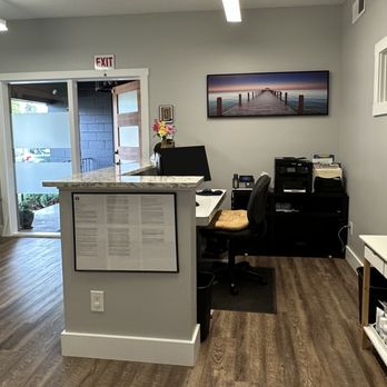 Mid-Valley Chiropractic Center - Chiropractors Near Me - Salem, Oregon Mid-Valley Chiropractic Center - Chiropractors Near Me - Salem, Oregon