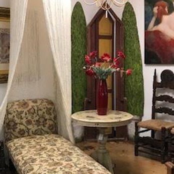 Grapevine Consignment Market - Relaxing, huh? - Used, Vintage & Consignment Near Me - Grapevine, Texas