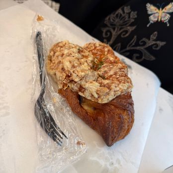 Paris Baguette - cheese croissant - Bakeries Near Me - Redmond, Washington Paris Baguette - cheese croissant - Bakeries Near Me - Redmond, Washington