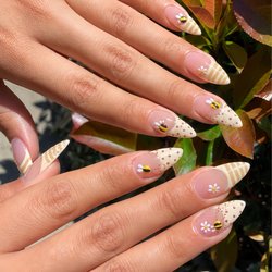 Shang Nail