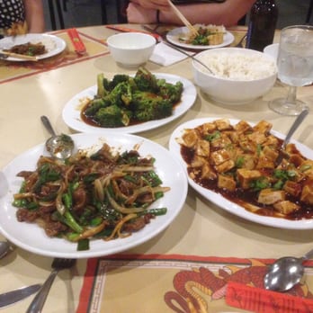 Foxboro Mandarin Chinese Restaurant - We shared three dishes along w a bowl of rice and soup for our family of 5. It was the perfect amount of food - Chinese Near Me - Foxborough, Massachusetts