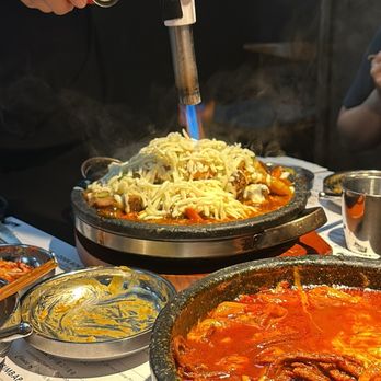 Dawa Kitchen - Korean Near Me - Garden grove, California