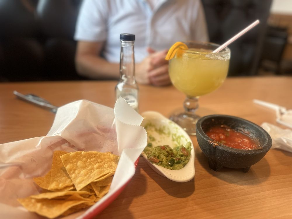 El Agave Mexican Grill and Bar
