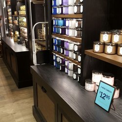 Bath & Body Works