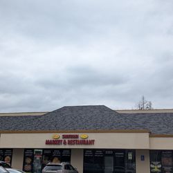 Shinwari Market & Restaurant - Exterior