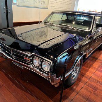 Audrain Automobile Museum - Olds 442 - Museums Near Me - Newport, Rhode Island