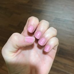After three days...this was the worst shellac manicure I've gotten. I've never had chipped nails after only a few days... After three days...this was the worst shellac manicure I've gotten. I've never had chipped nails after only a few days...