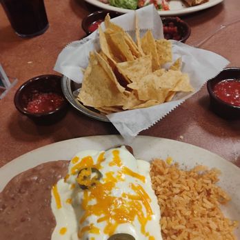 El Fenix - Chicken Enchiladas - Mexican Near Me - Fort Worth, Texas