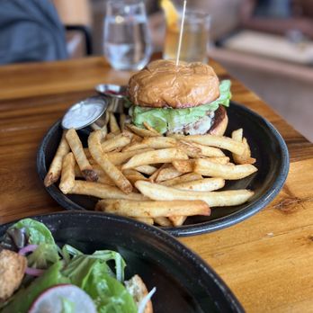 Hewing Hotel - Hewing burger - Hotels Near Me - Minneapolis, Minnesota Hewing Hotel - Hewing burger - Hotels Near Me - Minneapolis, Minnesota